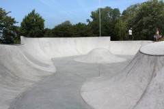 BOURG-LES-VALENCE skatepark