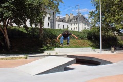 CAEN_12
