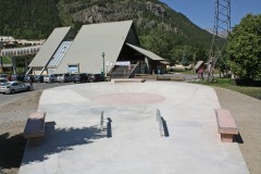 LA SALLE LES ALPES skatepark