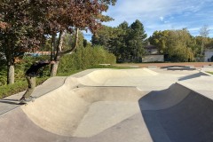 PARAY-LE-MONIAL Skatepark