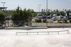 SAINT-MARTIN-DE-CRAU_Streetpark_08