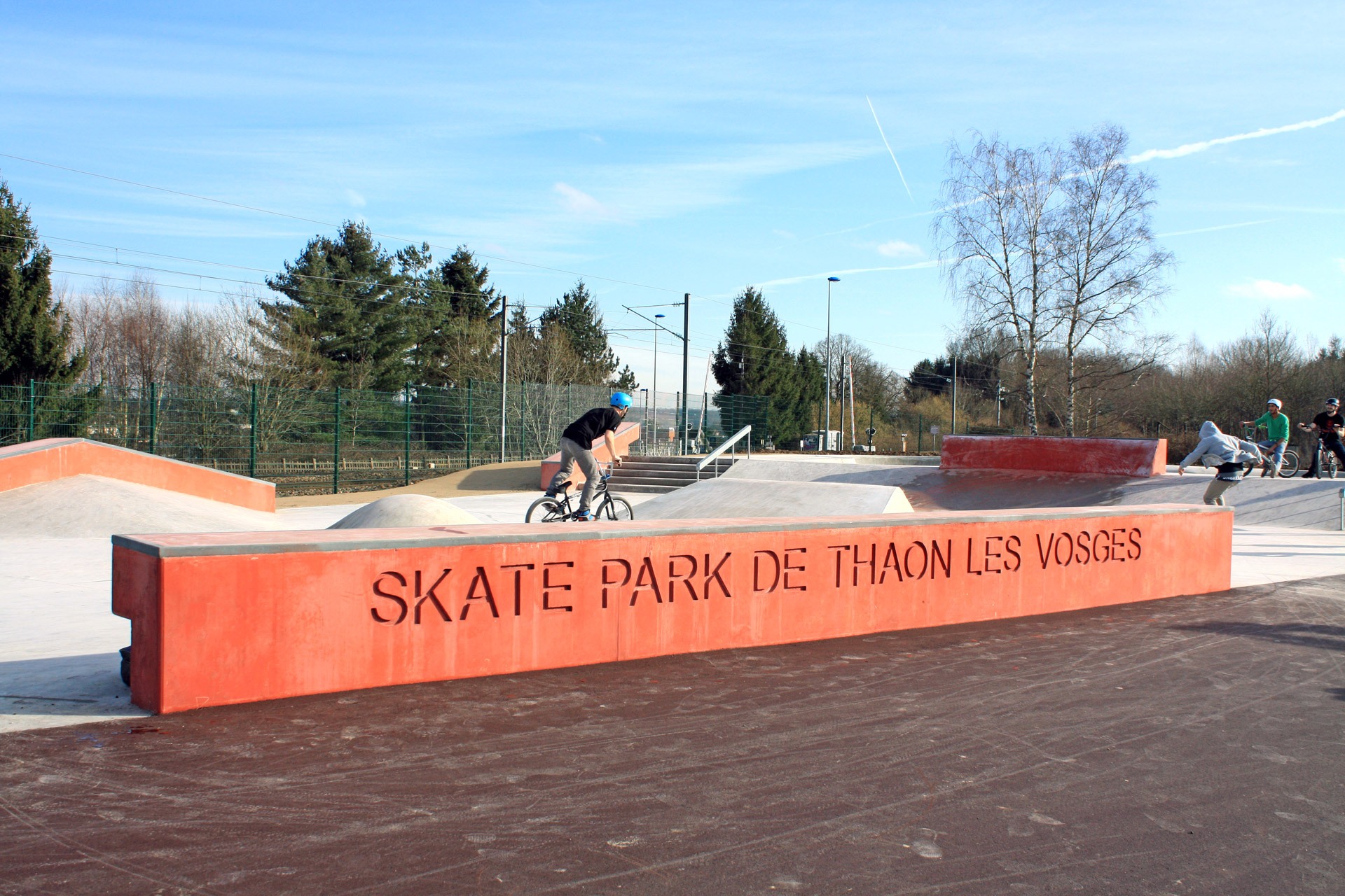 THAON-LES-VOSGES skatepark